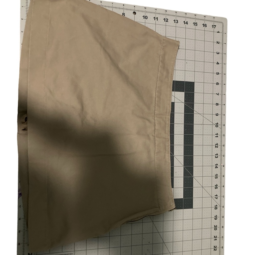 Lands end ladies skort in khaki - Picture 5 of 5